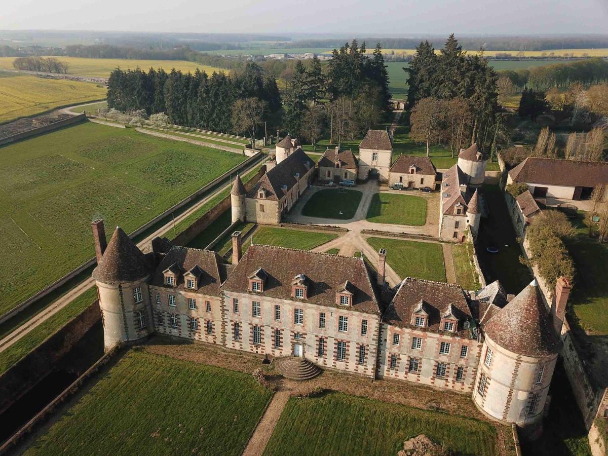Chateau De La Riviere Pontgouin 외부 사진